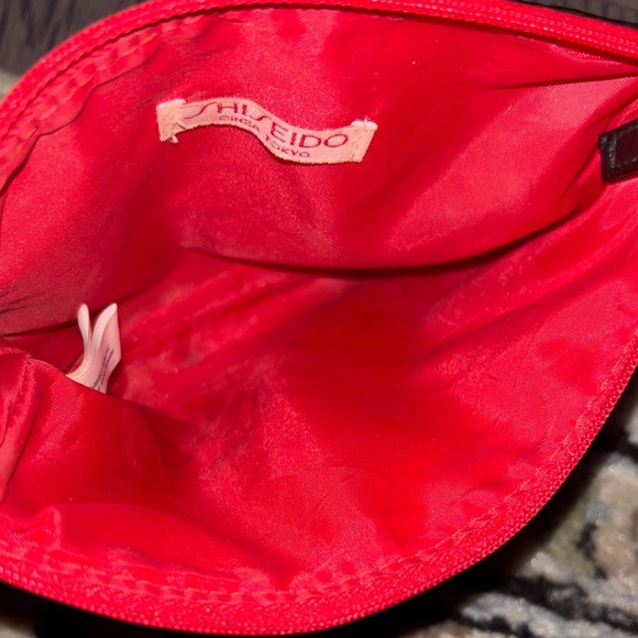 Shiseido Black Quilted Women's makeup Clutch - Picture 9 of 12